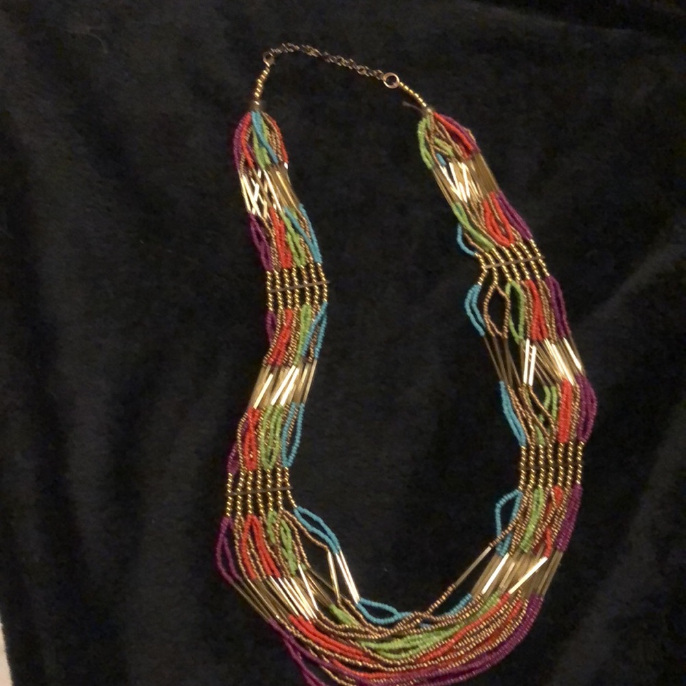 WOW factor vintage necklace